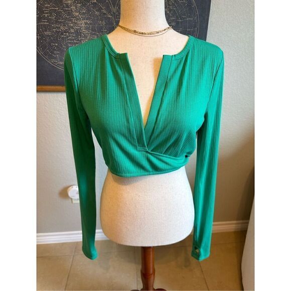 Lovers + Friends Ludrow Turquoise Long Sleeve Cropped Wrap Top Women’s Size L - Picture 3 of 13